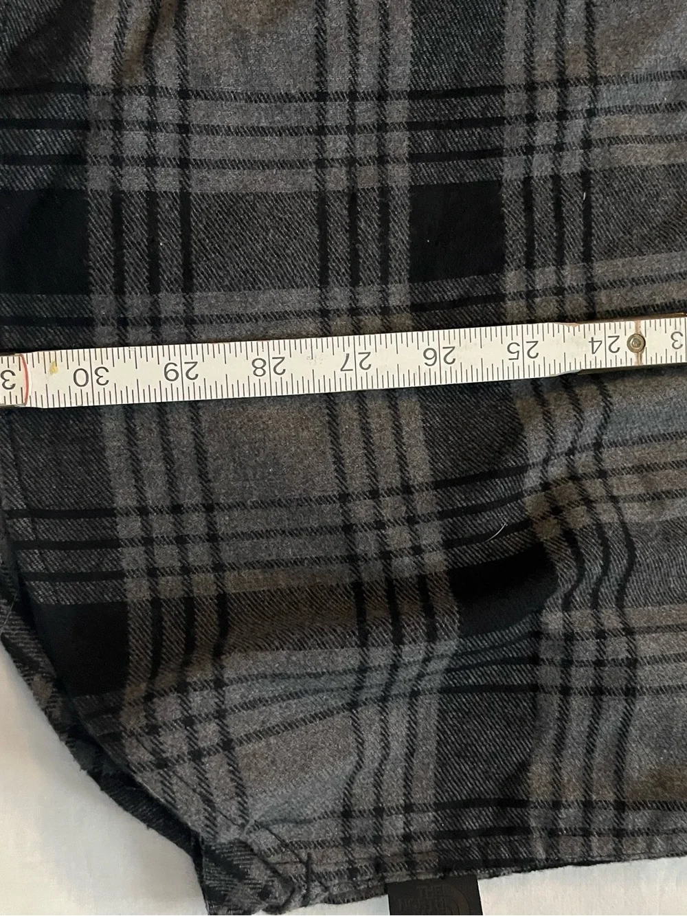 NWT - The North Face Men’s Black and Gray Plaid Button-Down Shirt - retail $75